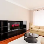 Relax Hideaway - Box Auto Incluso